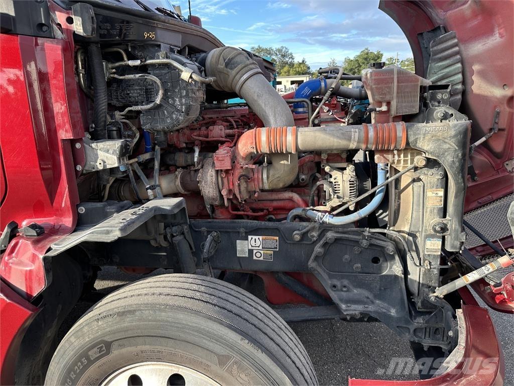 Kenworth T680 Vilcēji