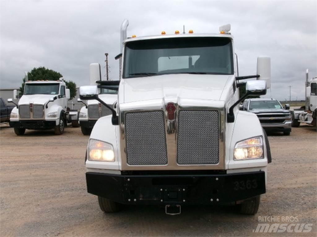 Kenworth T880 Vilcēji