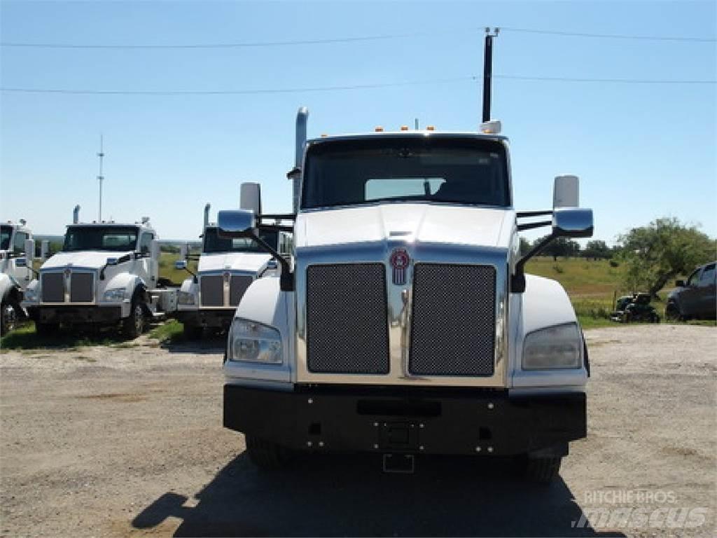 Kenworth T880 Vilcēji