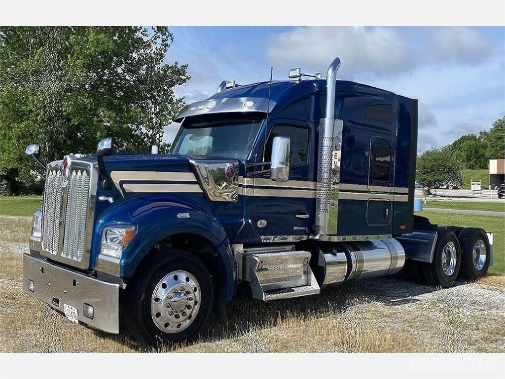 Kenworth W990 Vilcēji