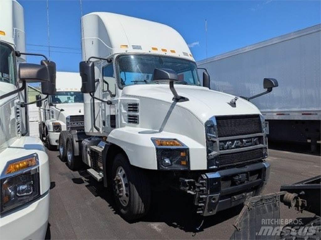 Mack AN64T Vilcēji