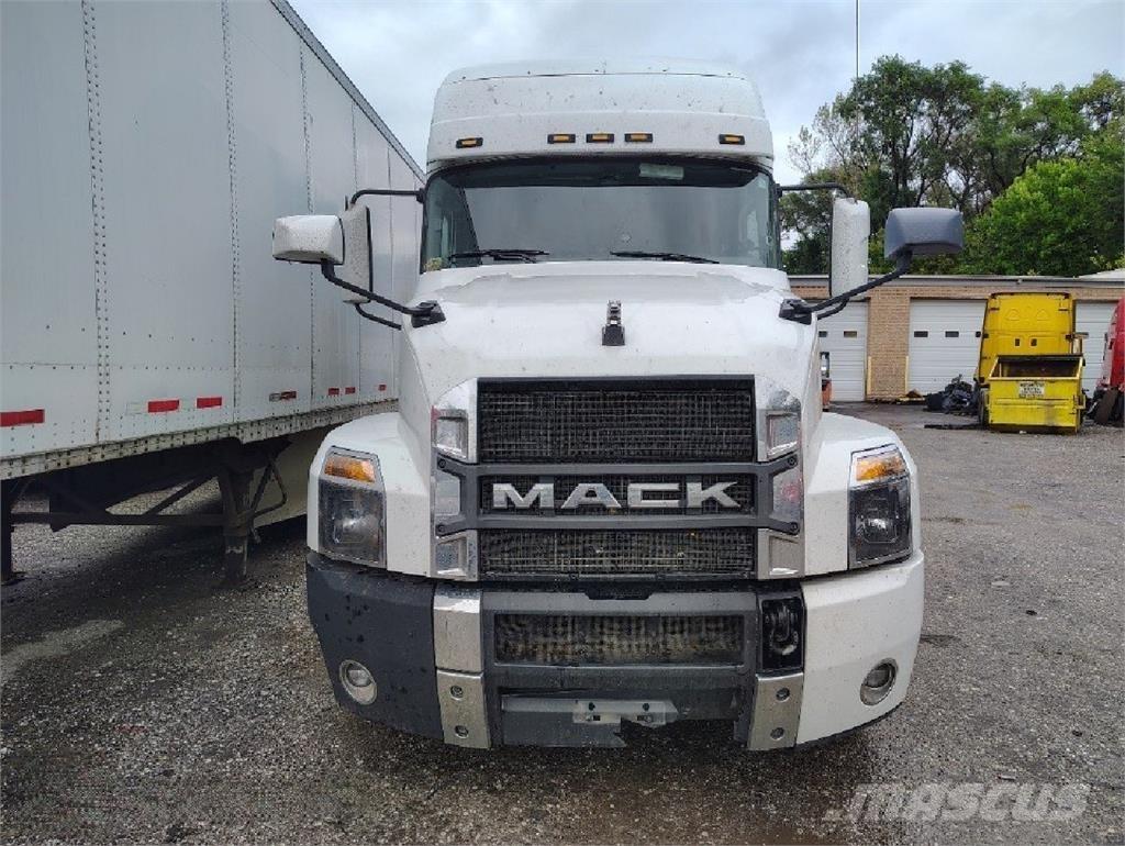 Mack Anthem 64T Vilcēji