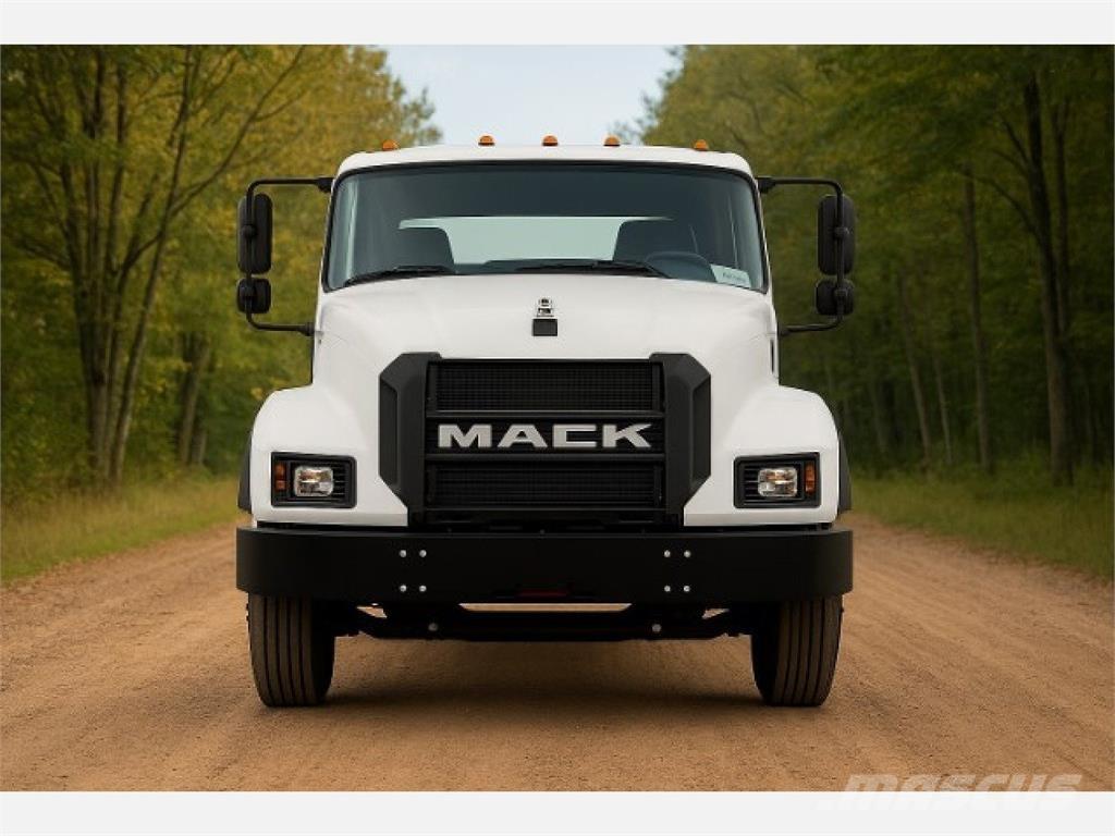 Mack MD6 Šasija ar kabīni