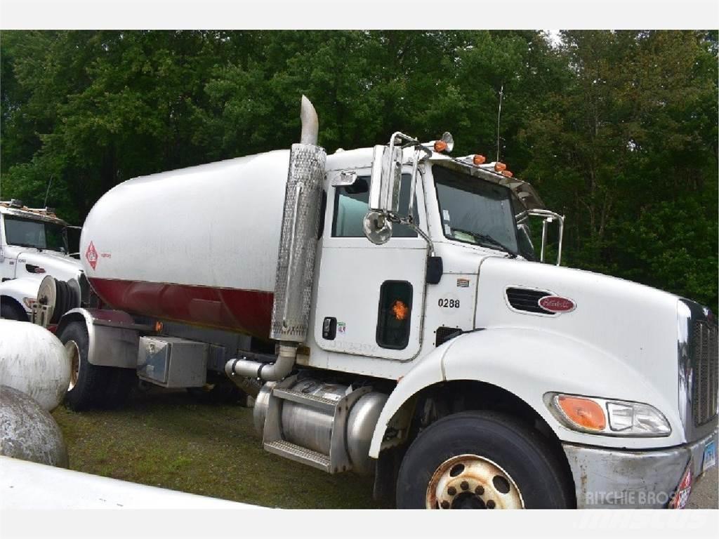 Peterbilt 335 Citi