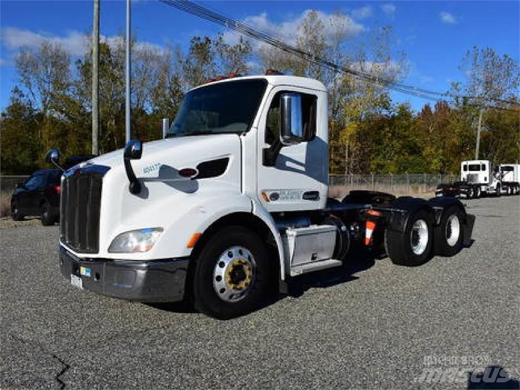 Peterbilt 579 Vilcēji