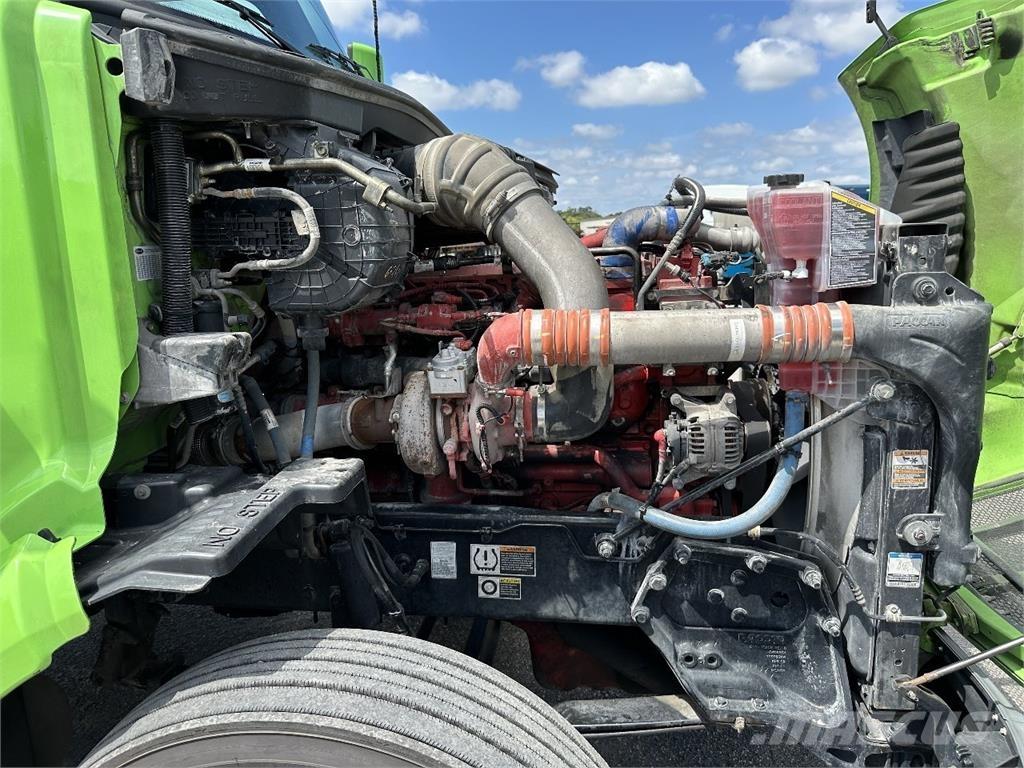 Peterbilt 579 Vilcēji