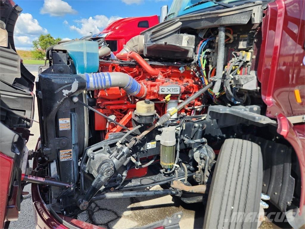 Peterbilt 579 Vilcēji