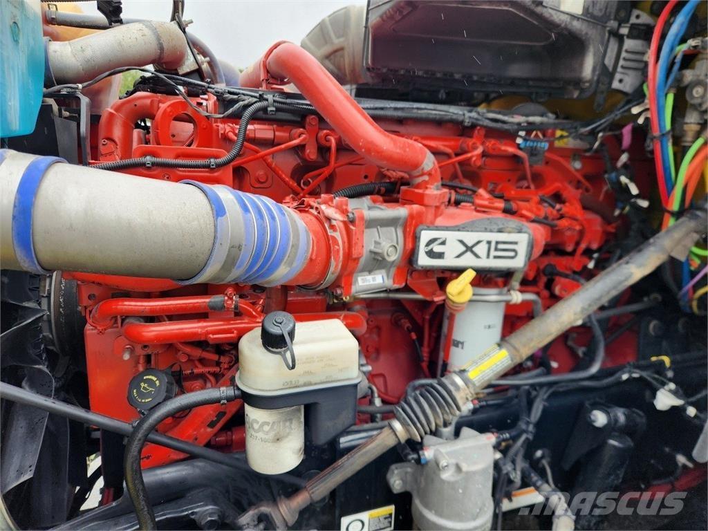 Peterbilt 579 Vilcēji