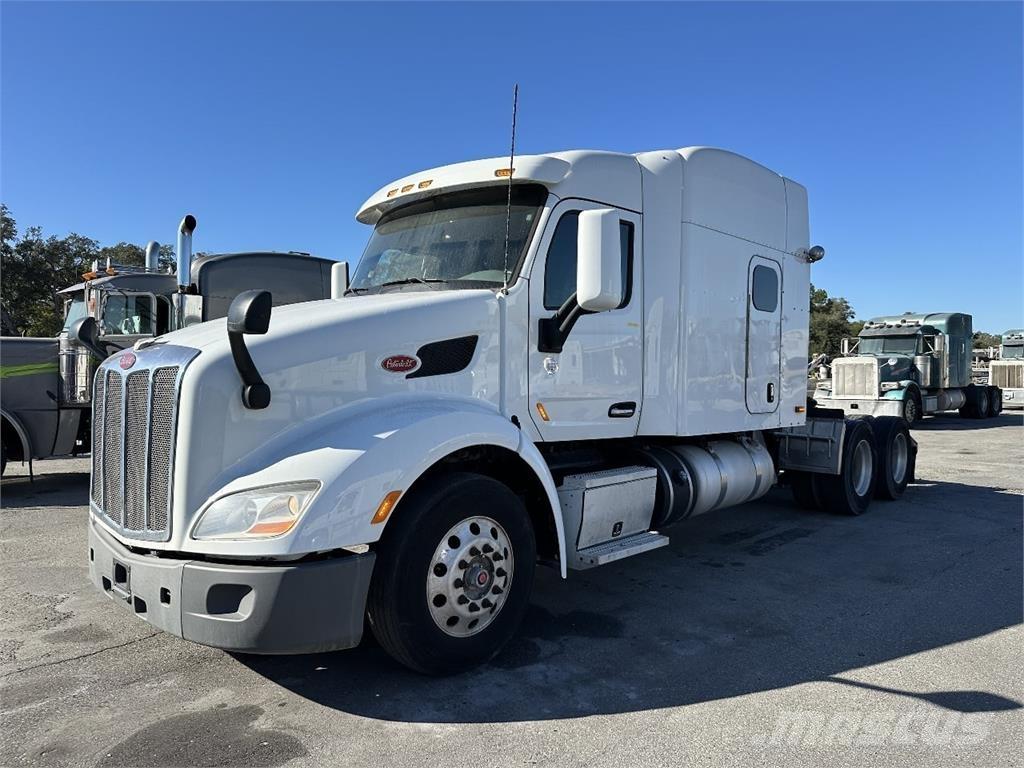 Peterbilt 579 Vilcēji