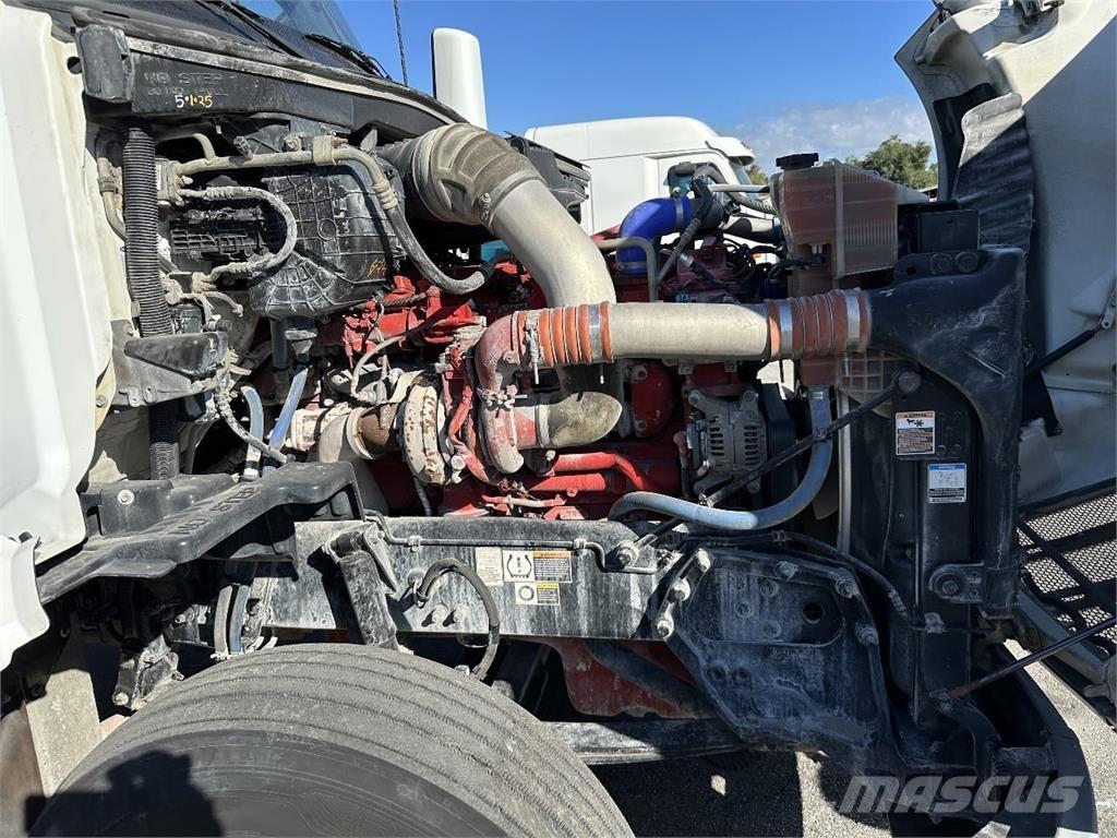 Peterbilt 579 Vilcēji