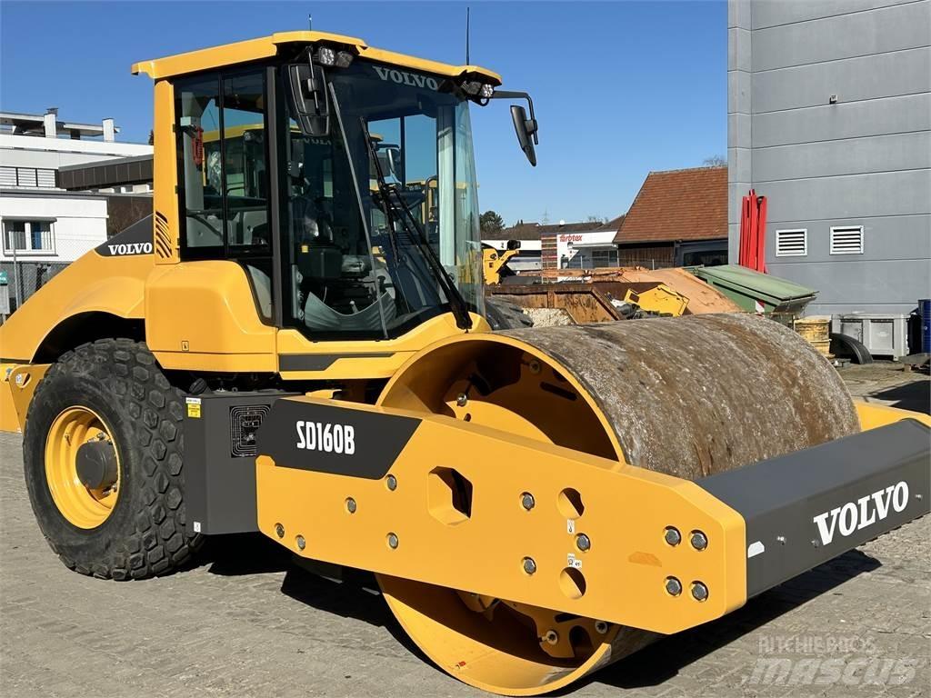  SD 160 B SD 160 B Vienvalča grunts veltņi