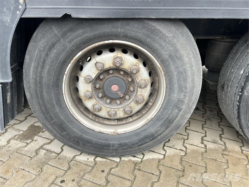 Krone  Tents puspiekabes