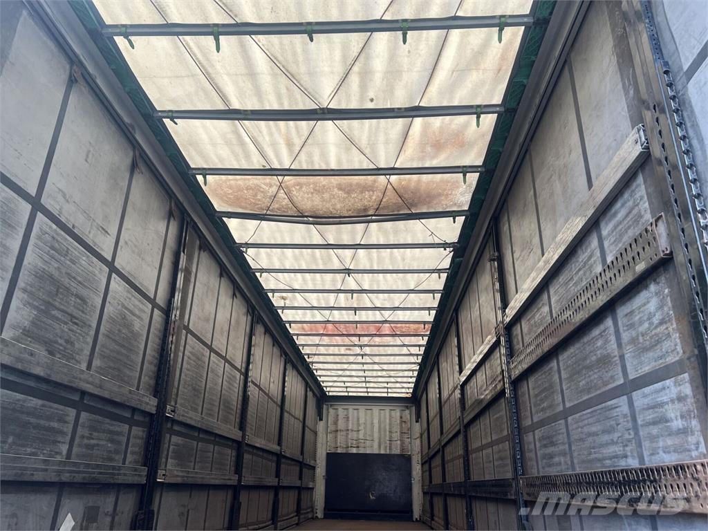 Krone  Tents puspiekabes