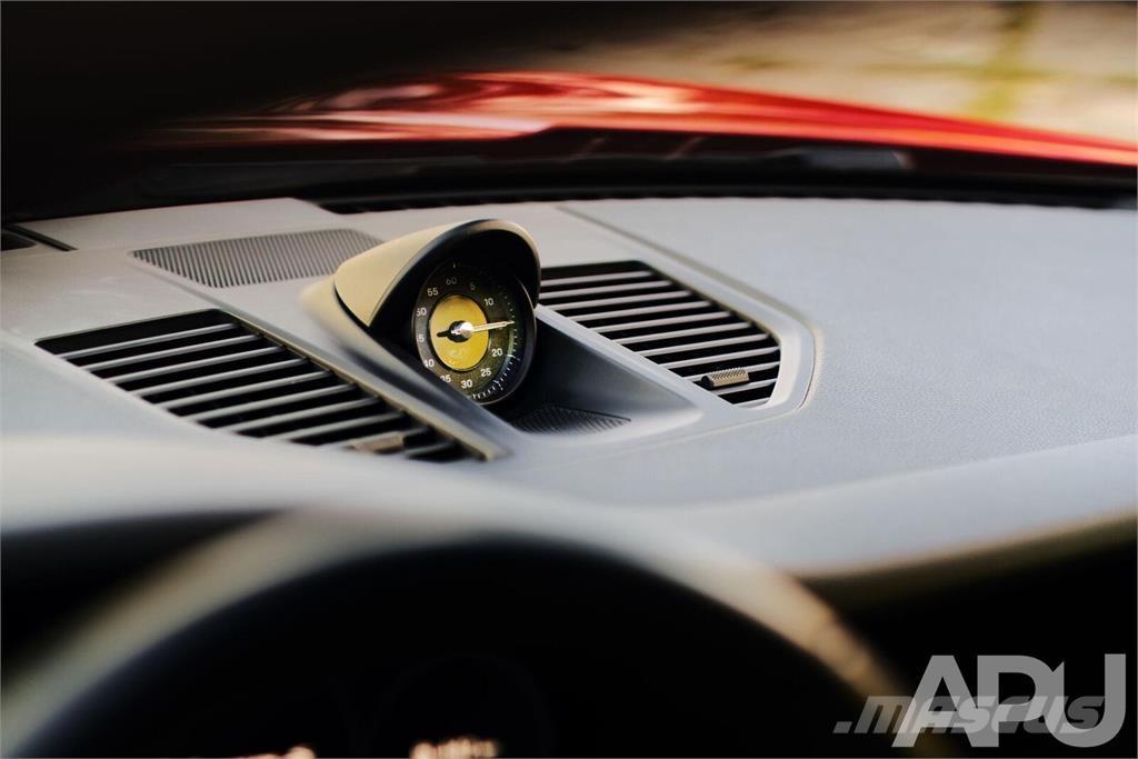 Porsche 911 Automašīnas