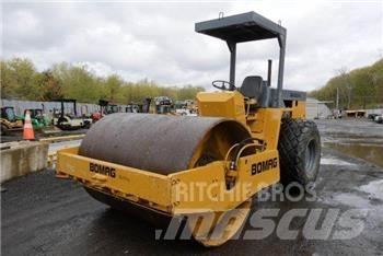 Bomag BW212D-2 Citi veltņi