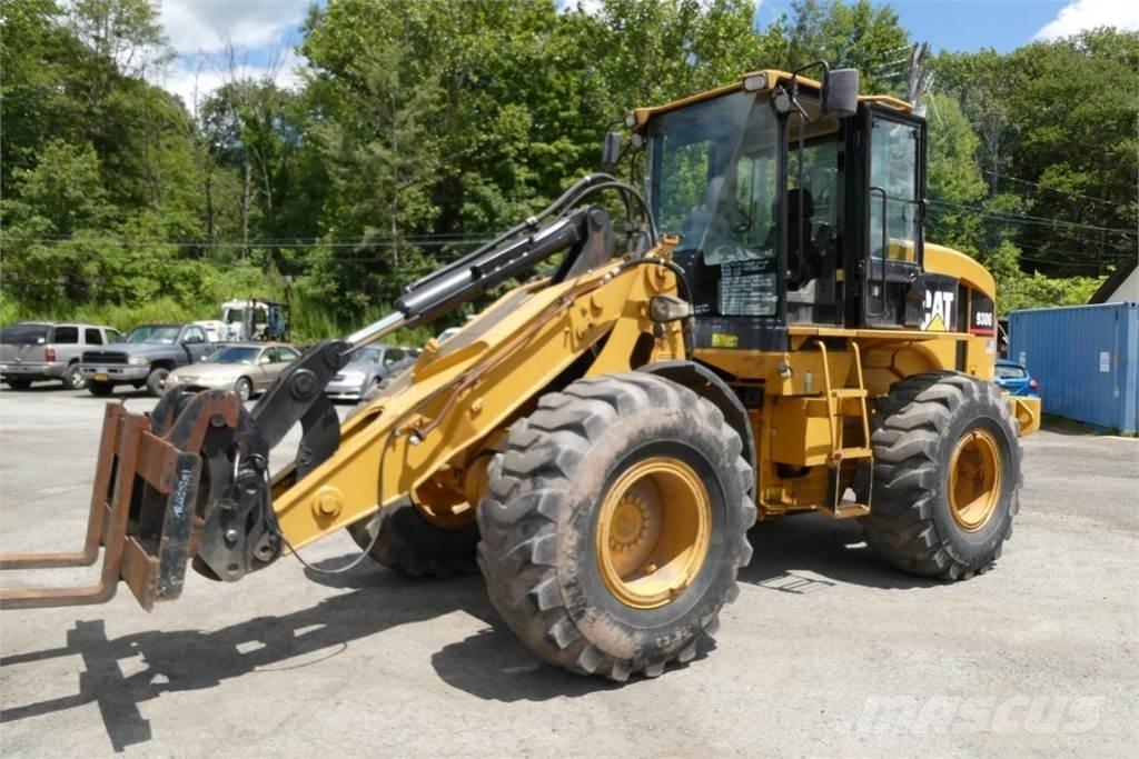 CAT 930G Iekrāvēji uz riteņiem