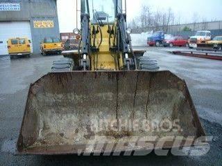CAT IT18B Iekrāvēji uz riteņiem