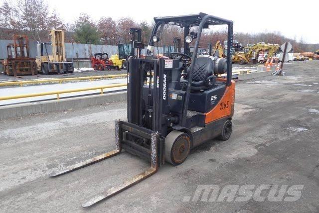 Doosan GC25P-5 Autokrāvēji - citi
