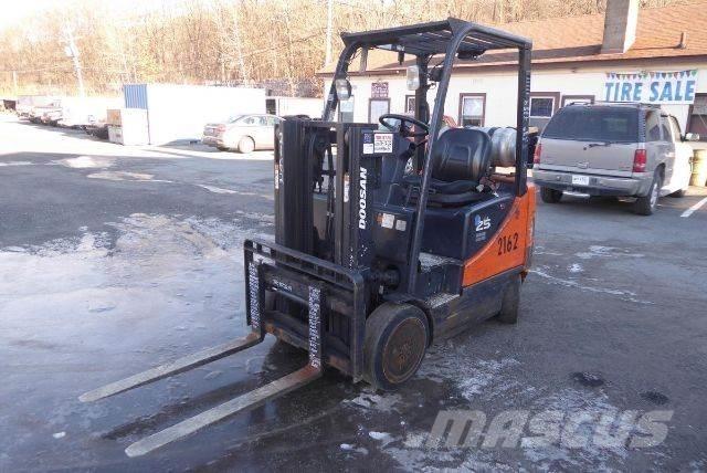 Doosan GC25P-5 Autokrāvēji - citi