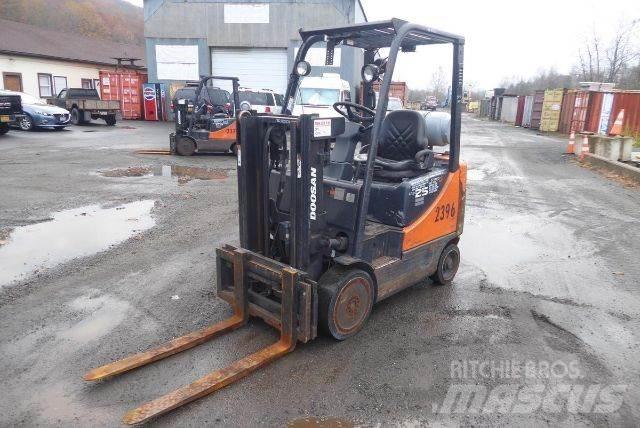 Doosan GC25P-5 Autokrāvēji - citi