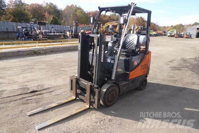 Doosan GC25P-5 Autokrāvēji - citi
