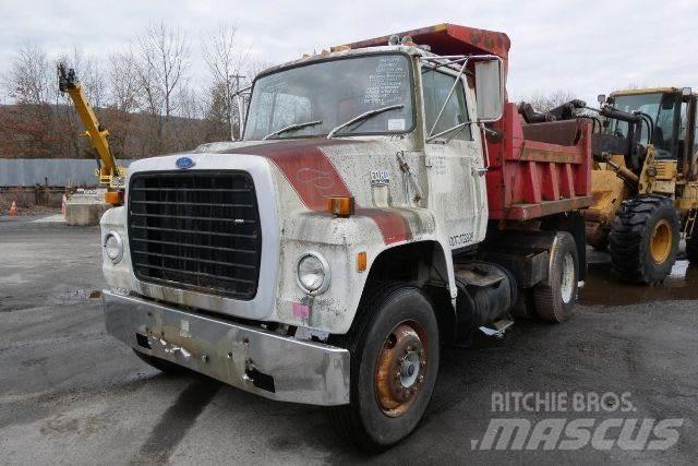 Ford 9000 Pašizgāzējs