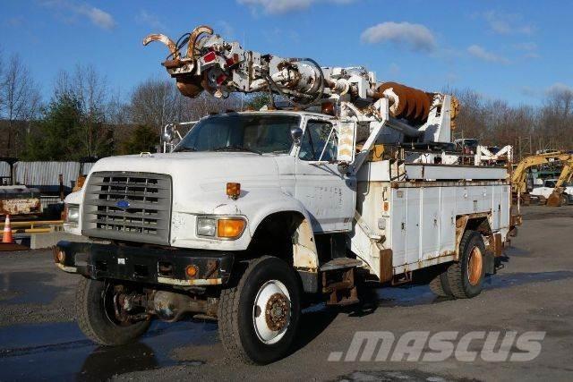 Ford F Series Mobilās urbšanas platformu automašīnas