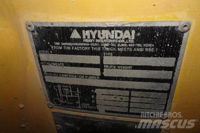 Hyundai 70D-7E Autokrāvēji - citi
