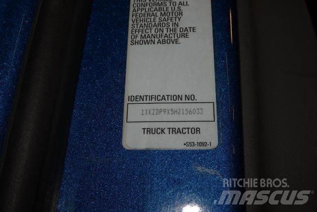 Kenworth T880 Šasija ar kabīni