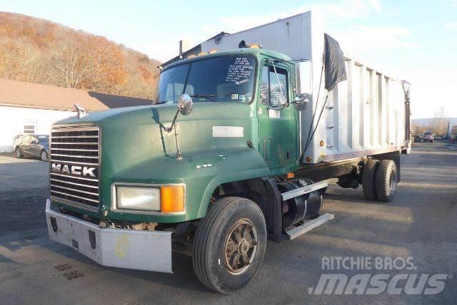 Mack CH612 Pašizgāzējs