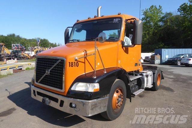 Volvo VNM42T Šasija ar kabīni