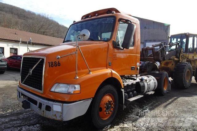 Volvo VNM42T Šasija ar kabīni