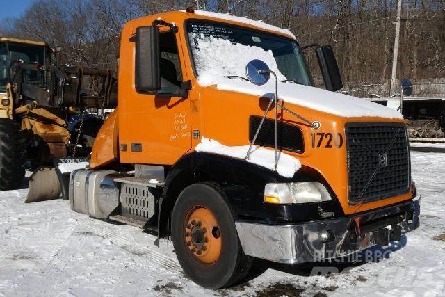 Volvo VNM42T Šasija ar kabīni