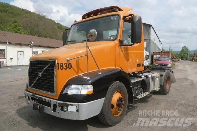 Volvo VNM42T Šasija ar kabīni