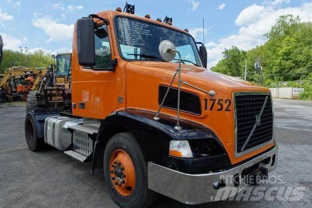 Volvo VNM42T Šasija ar kabīni