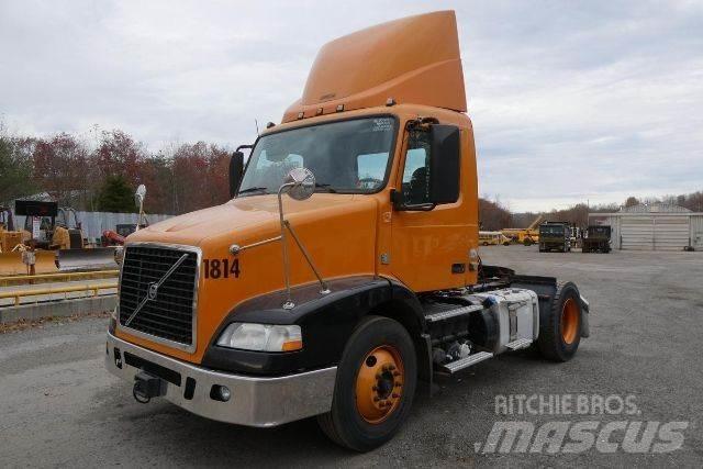 Volvo VNM42T Šasija ar kabīni