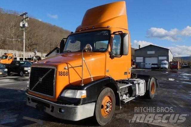 Volvo VNM42T Šasija ar kabīni