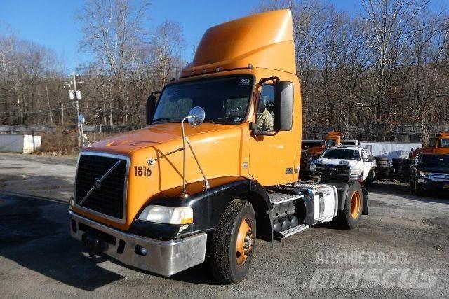 Volvo VNM42T Šasija ar kabīni