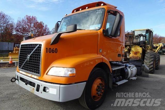 Volvo VNM42T Šasija ar kabīni