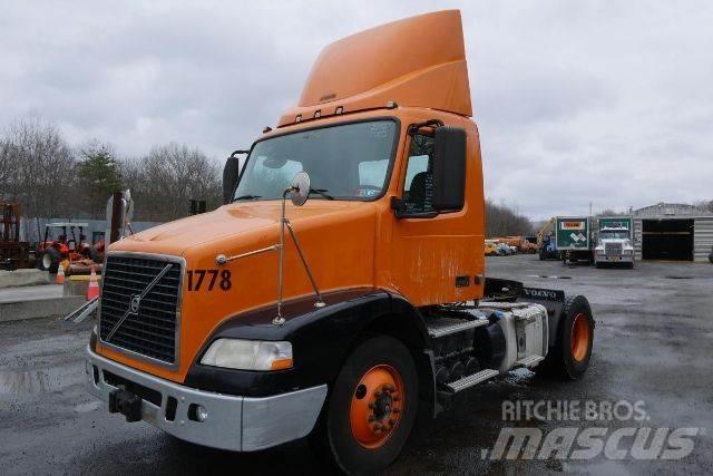 Volvo VNM42T Šasija ar kabīni