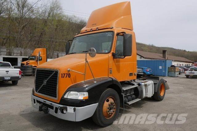 Volvo VNM42T Šasija ar kabīni