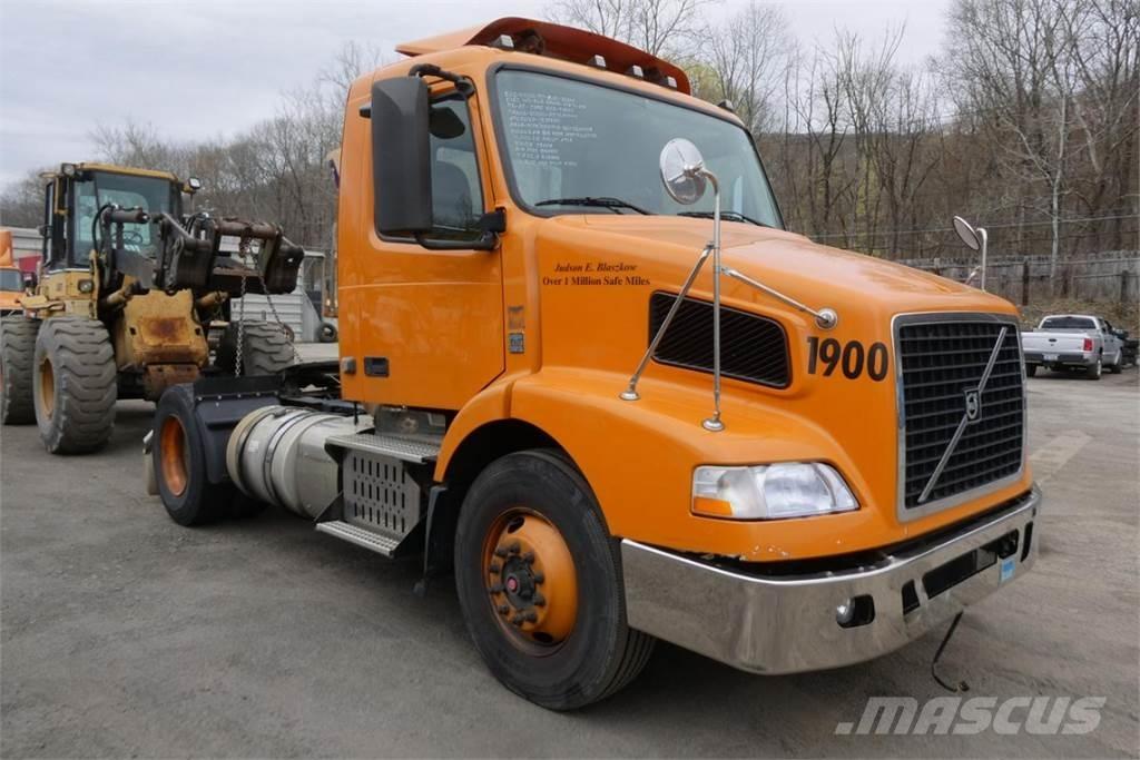 Volvo VNM42T Šasija ar kabīni