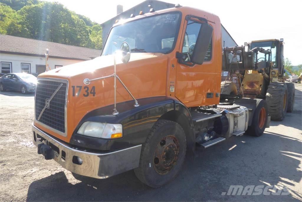 Volvo VNM42T Šasija ar kabīni