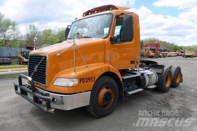 Volvo VNM64T Šasija ar kabīni