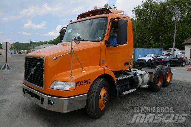 Volvo VNM64T Šasija ar kabīni