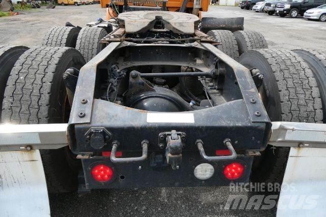 Volvo VNM64T Šasija ar kabīni