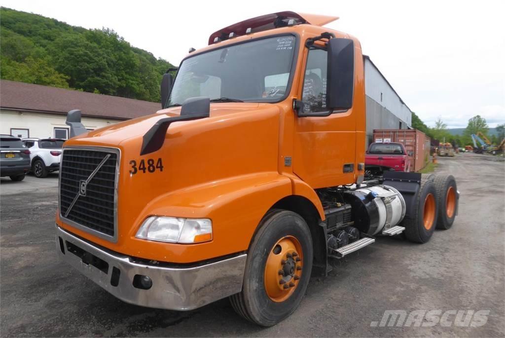 Volvo VNM64T Šasija ar kabīni