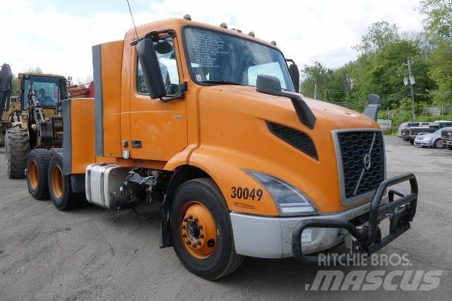 Volvo VNR64T300 Šasija ar kabīni