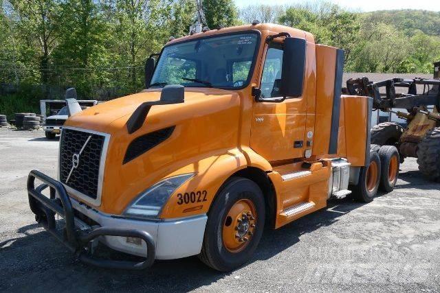 Volvo VNR64T300 Šasija ar kabīni