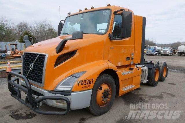 Volvo VNR64T300 Šasija ar kabīni